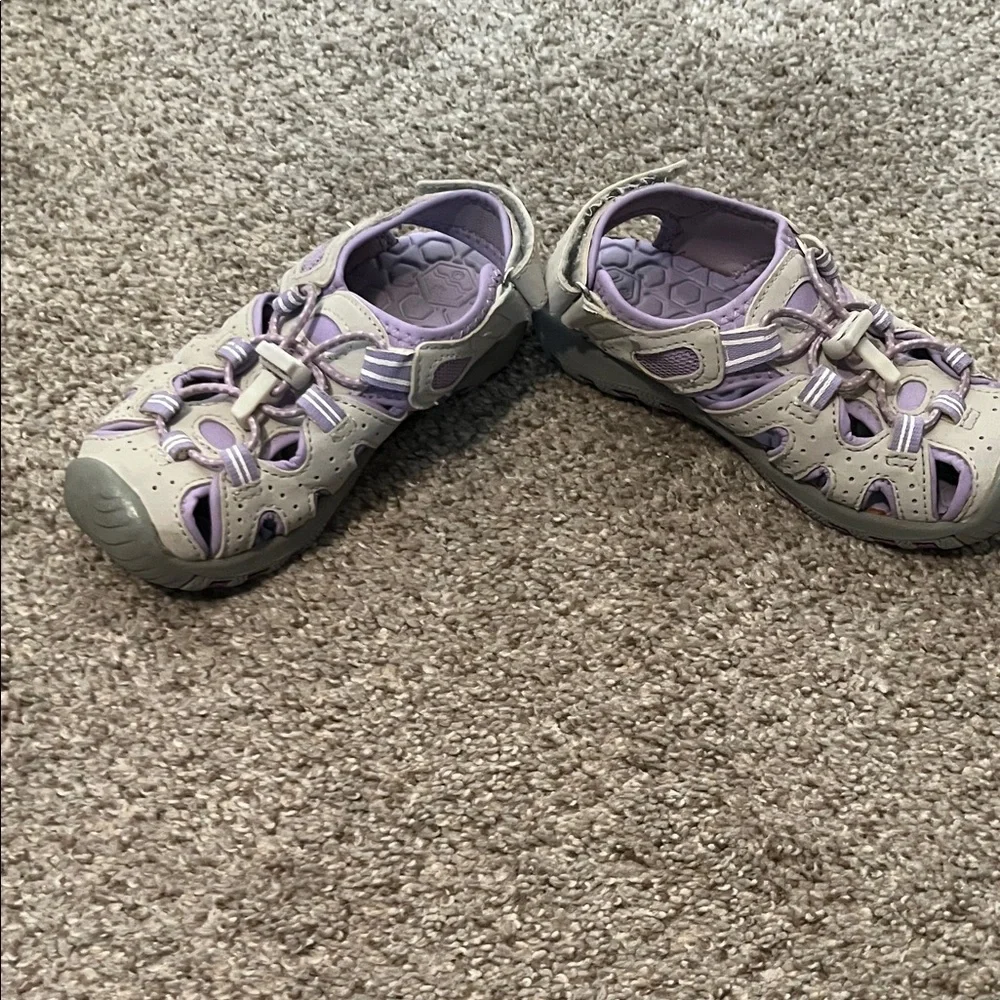 Khombu Kids Sandals - Gray and Lavender